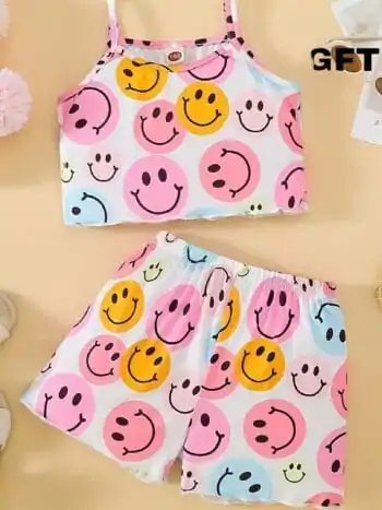 Very cute smile all-over print short tops for kids