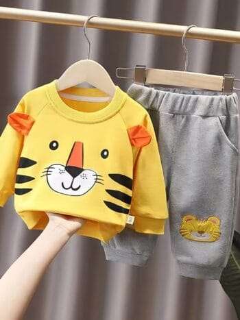Kids Fashionable Sweater Set, Kids Clothing Print and Trousers Two-Piece Set