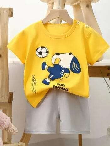 Comfortable and cute cartoon design clothes for children