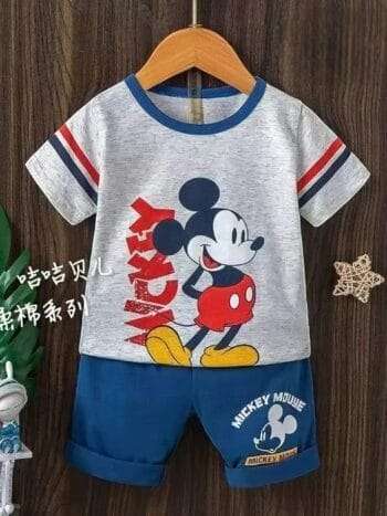 Comfortable and cute cartoon design clothes for children